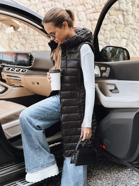 Sieviešu melna kapuces veste ar siltu kapuci