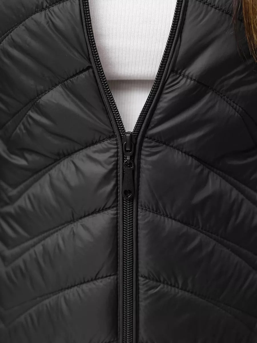 Melna sieviešu jaka Laim