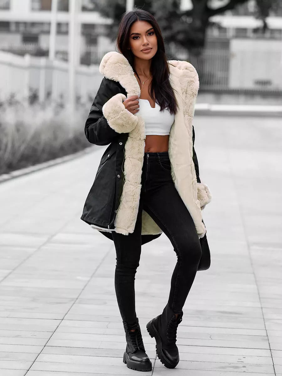 Melna sieviešu jaka Moly