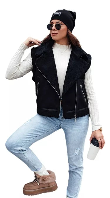 Sieviešu melna veste ar kažokādu