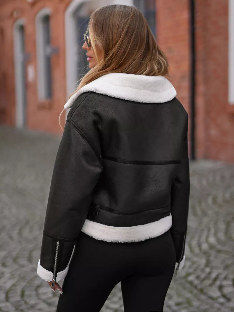 Sieviešu melna ādas jaka Alani