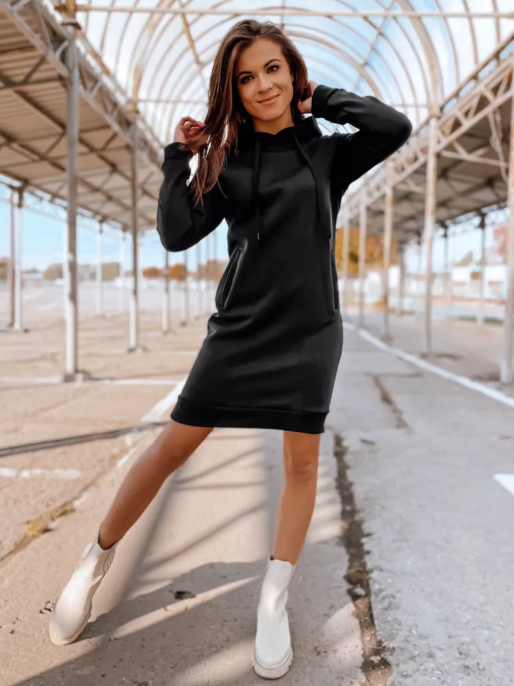 Sieviešu melna kleita ar kapuci Margaret