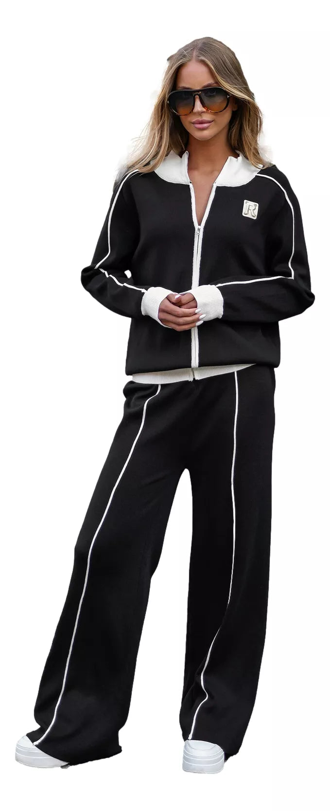 Sieviešu melns atpūtas kostīms Danger