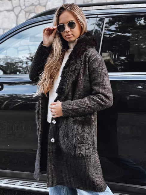 Sieviešu melns mētelis ar kažokādu Fiona