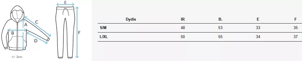 Sieviešu melns sporta komplekts.
