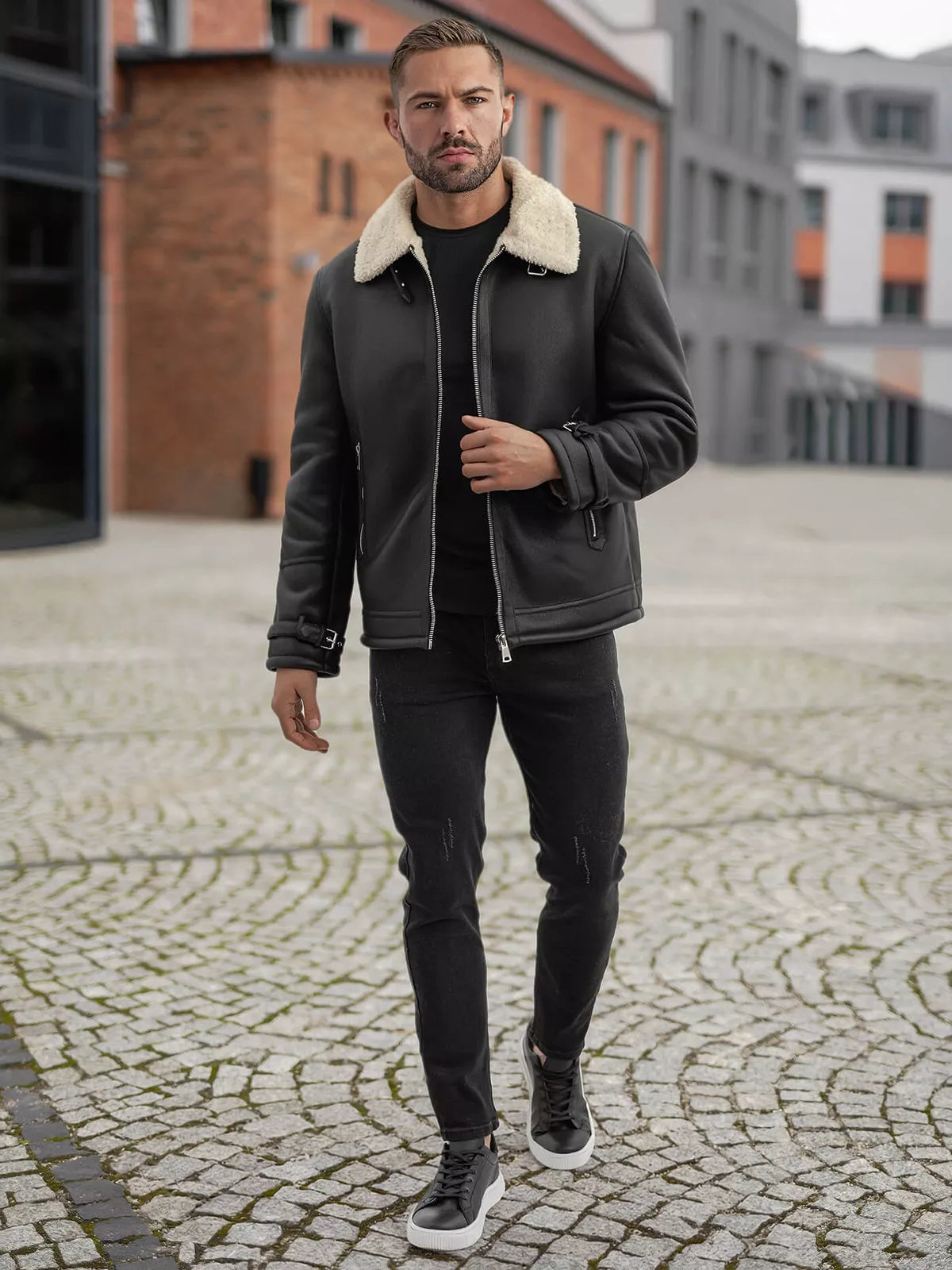 Vīriešu melna ādas jaka ar kažokādu Andy