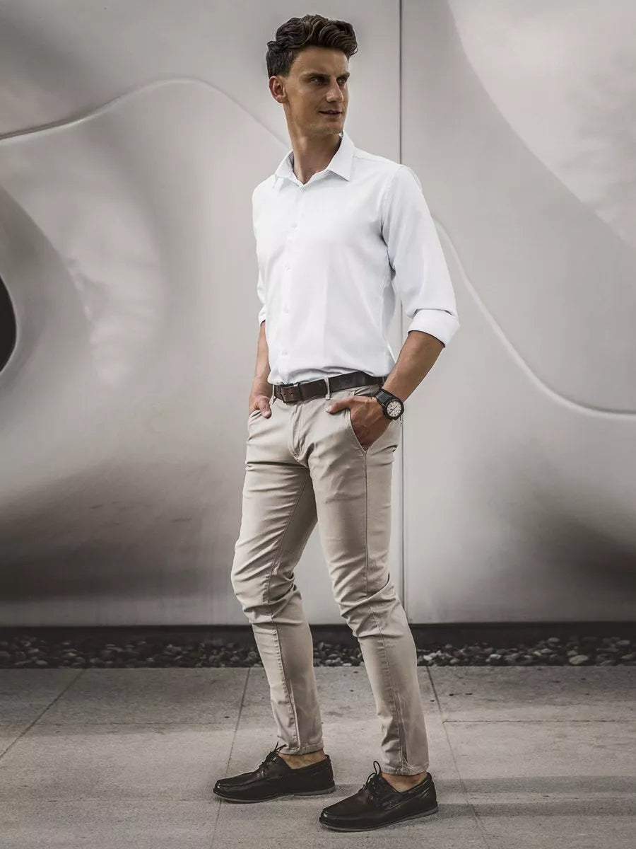 Balts krekls Intensīvs