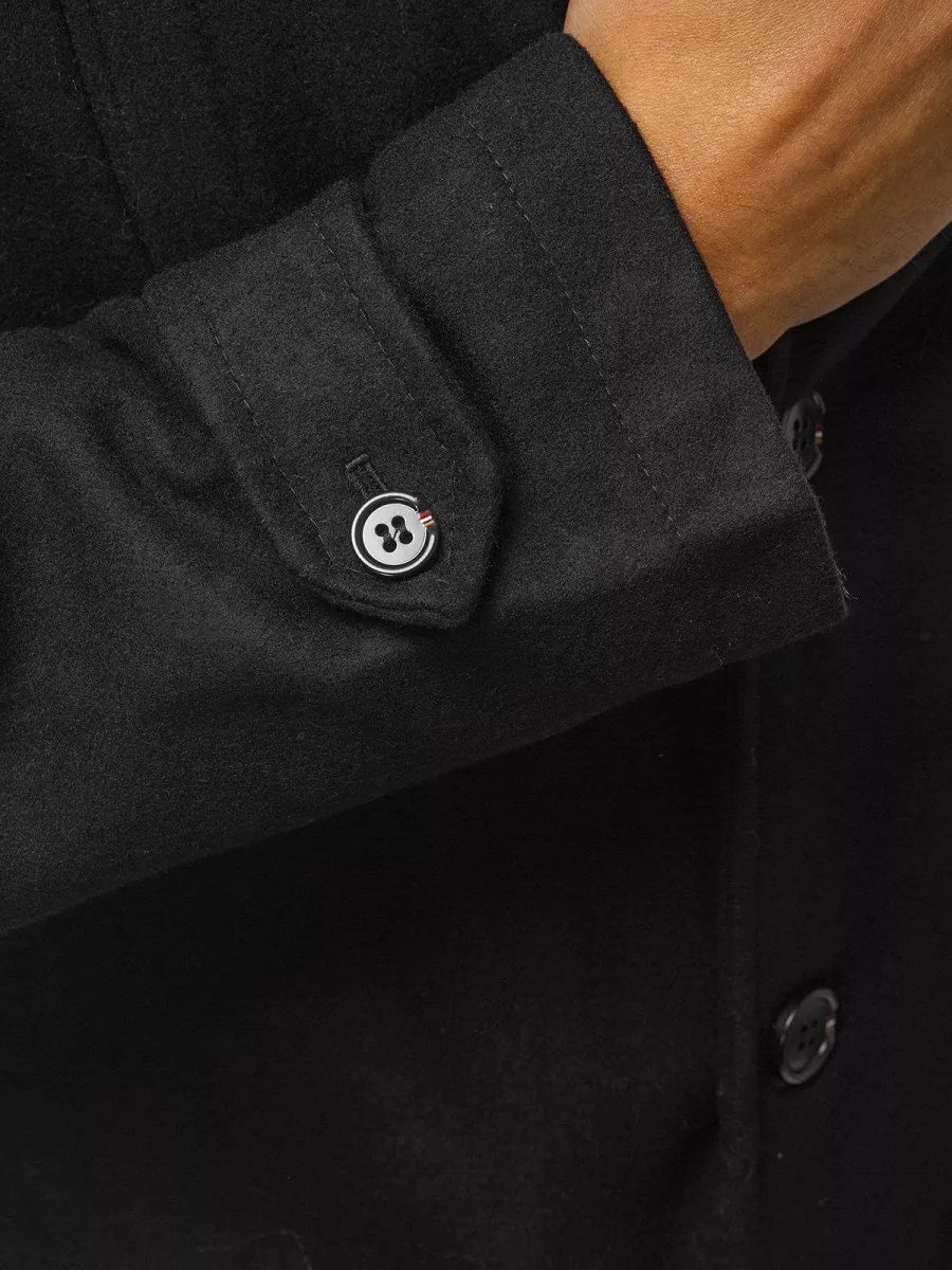 Stilīgs melns vīriešu mētelis