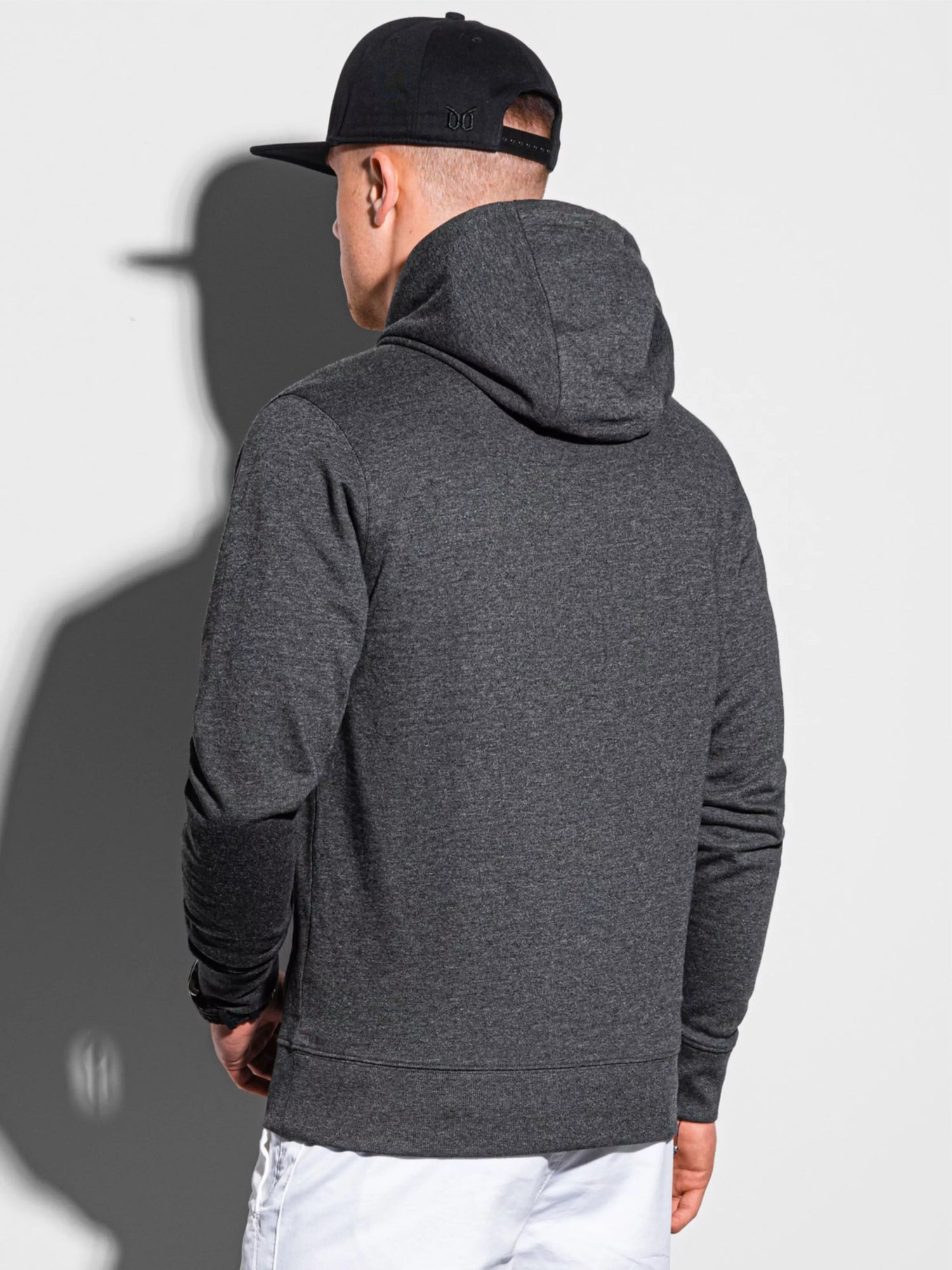 Tumši pelēks kapučjakas džemperis Vytis 