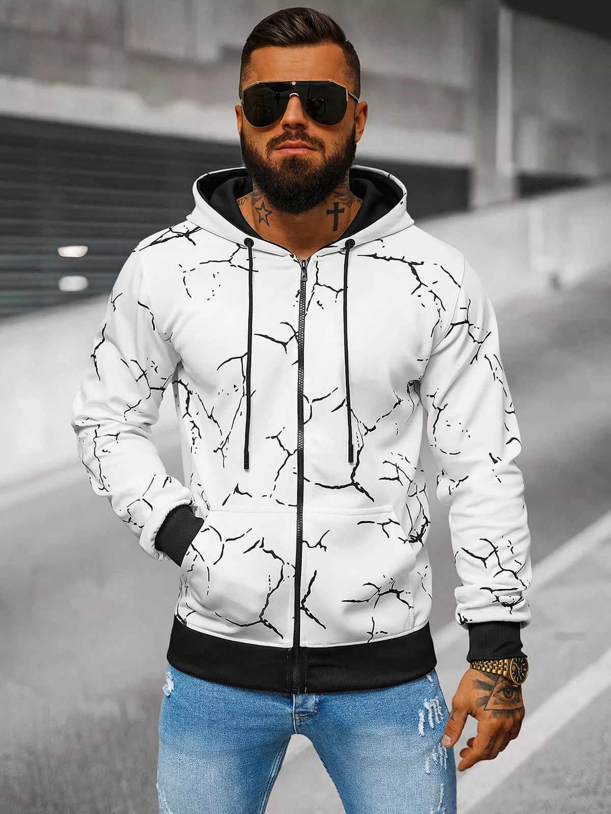 Albānas balts džemperis