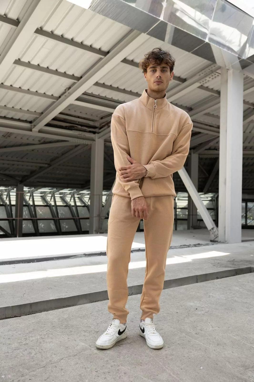 Bēšas vīriešu sporta bikses Dennis