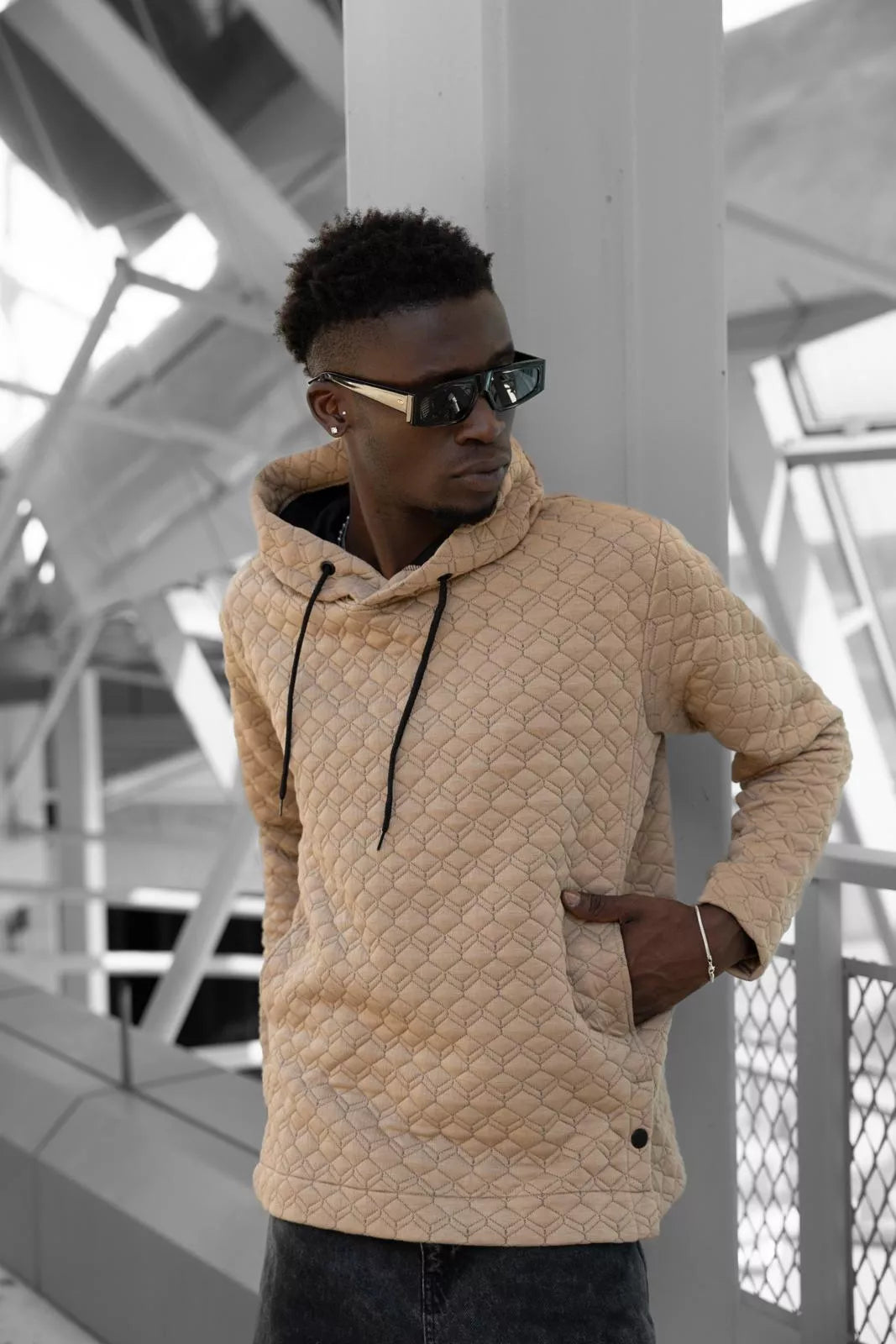 Brūna kapučjaka Rombas