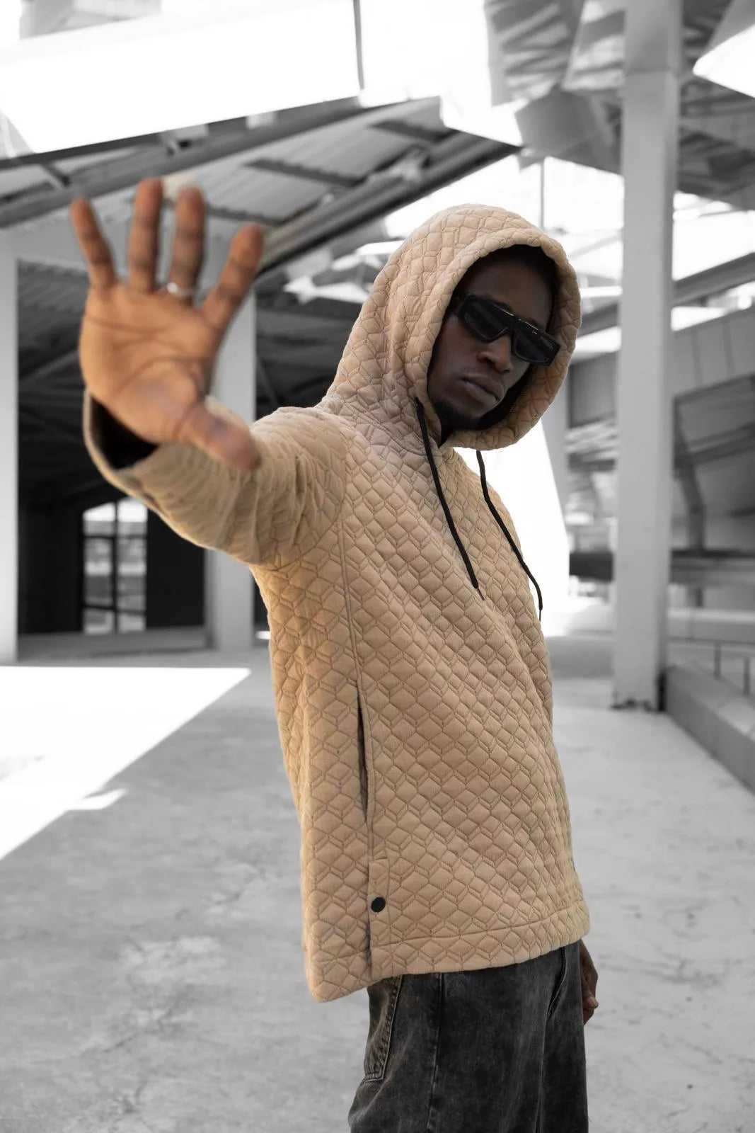 Brūna kapučjaka Rombas