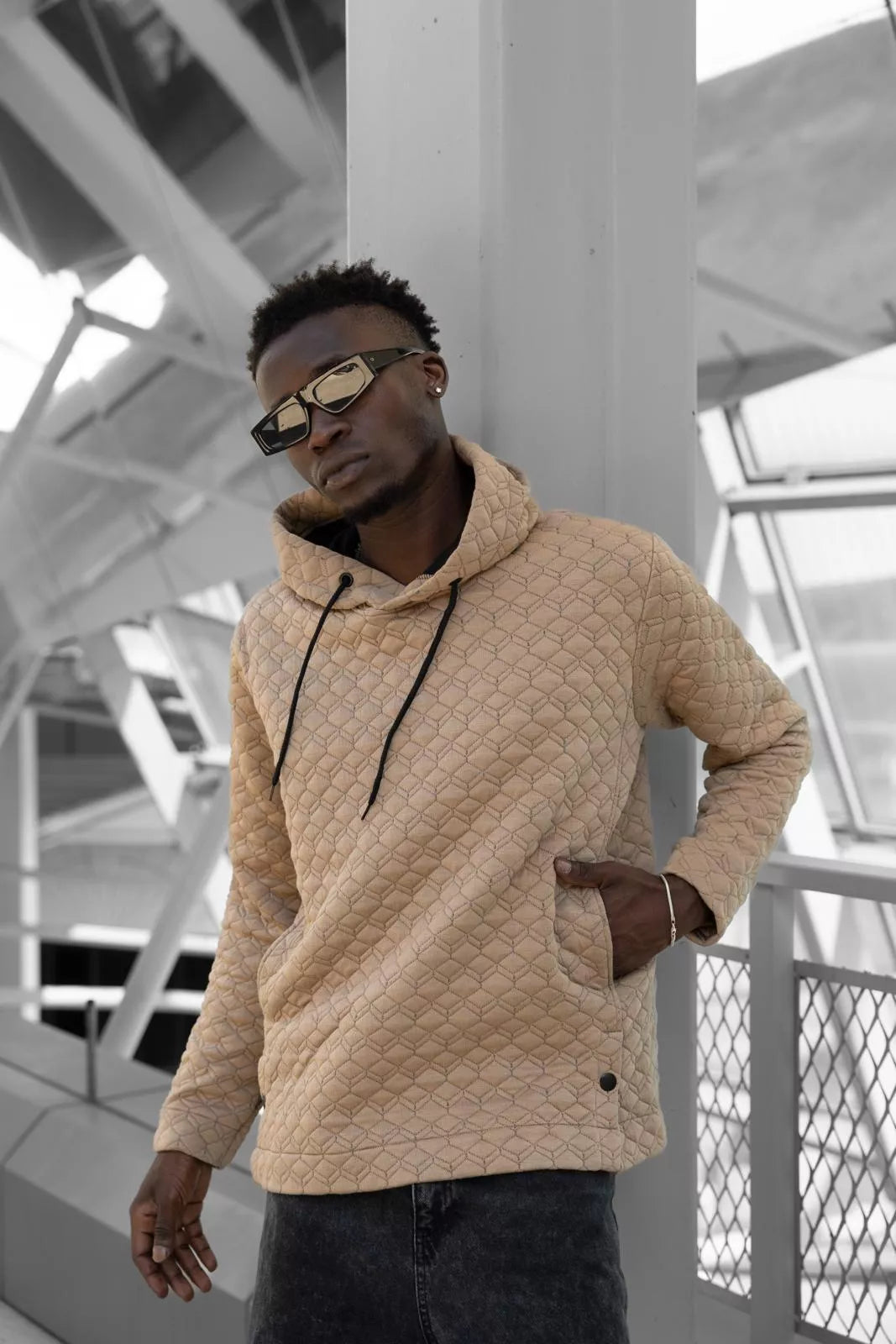 Brūna kapučjaka Rombas