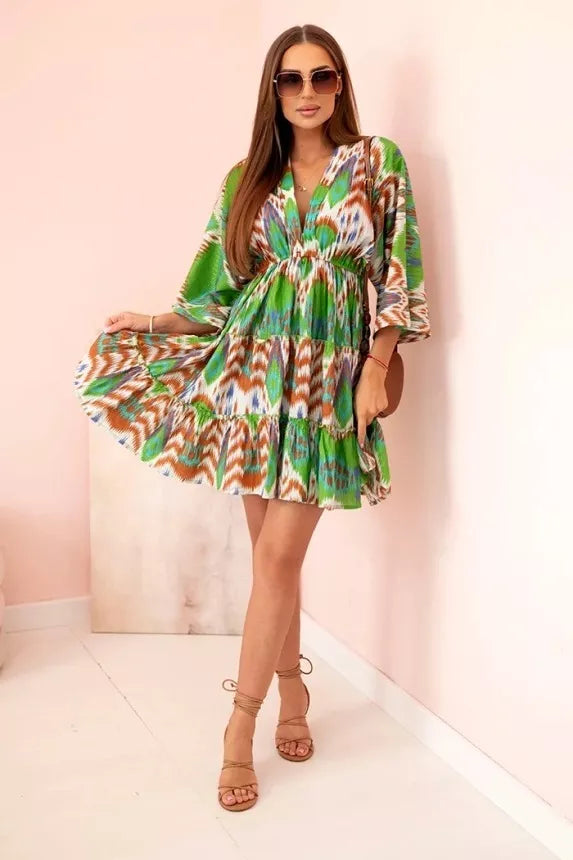 Sieviešu zaļa kleita ar platām piedurknēm Wave