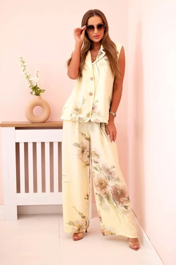Sieviešu dzeltenais komplekts Flowers