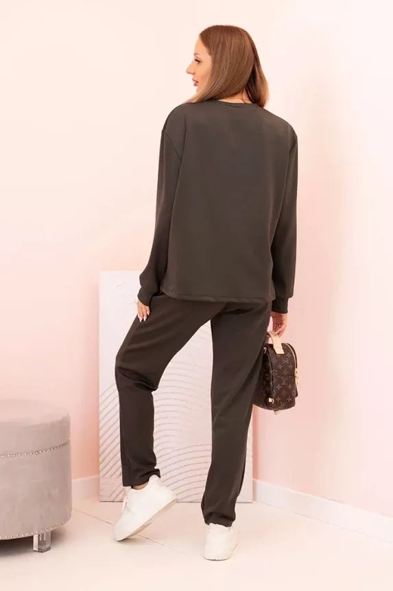 Naomi sieviešu komplekts haki krāsā.