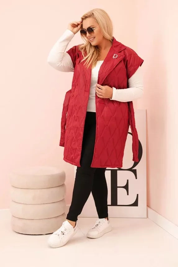 Sieviešu sarkanā veste Dalic