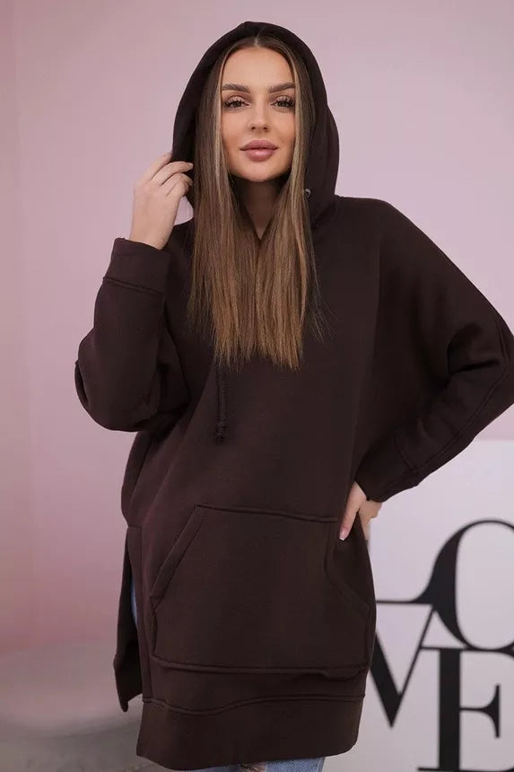 Sieviešu brūns kapučjakas džemperis vīna krāsā