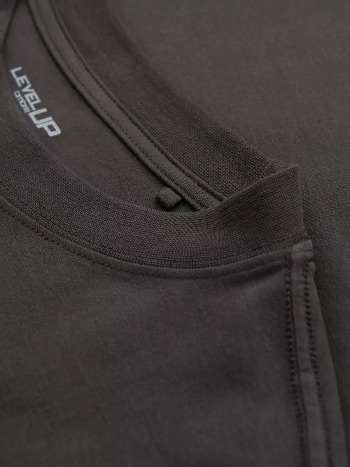 Vīriešu pelēks T-krekls Doman