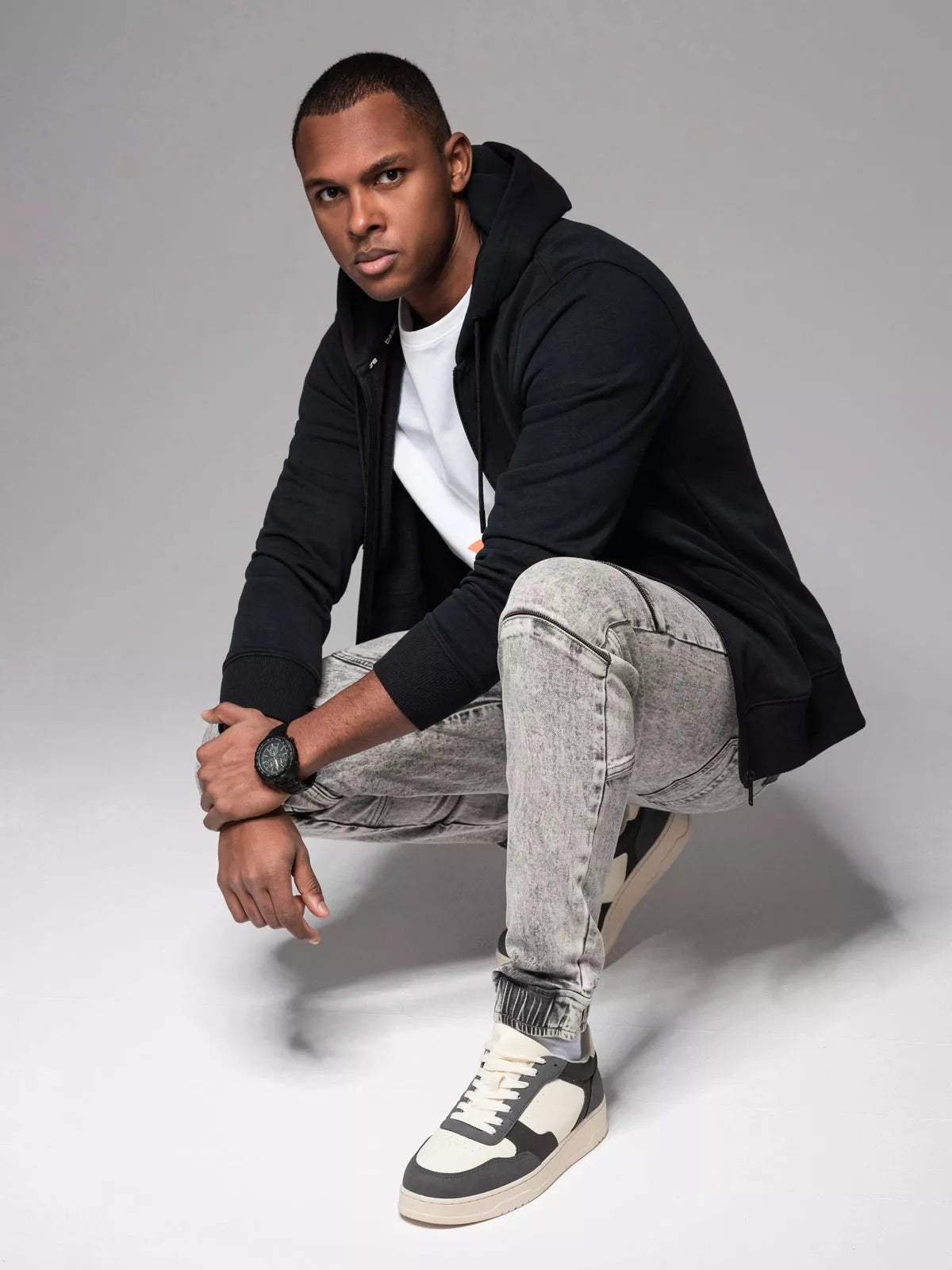 Vīriešu pelēkas joggerbikses Adren