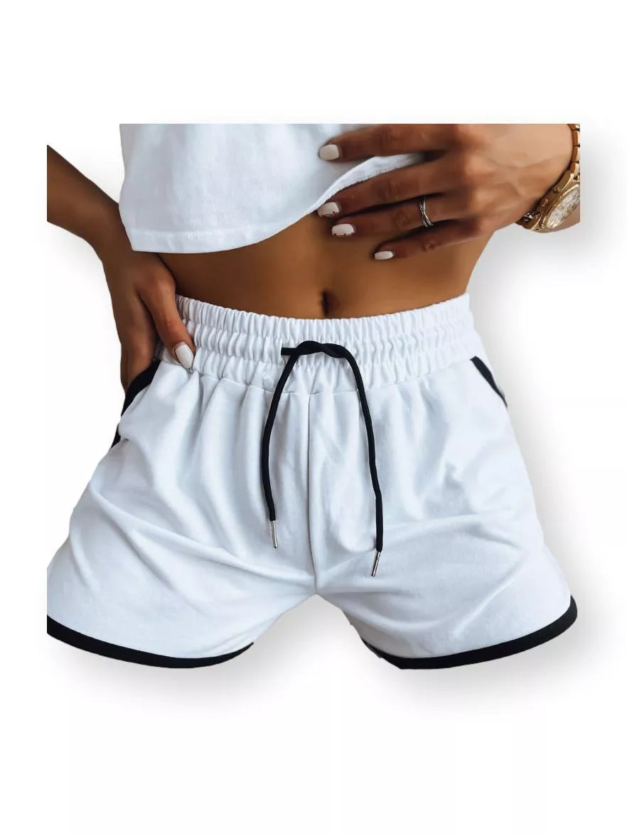 Ikdienas šorti baltā krāsā Tops