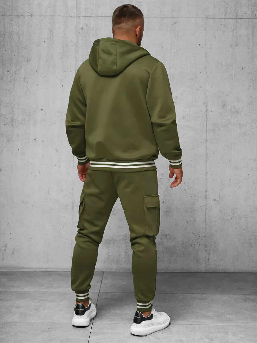 Vīriešu komplekts haki krāsā, Ivans.