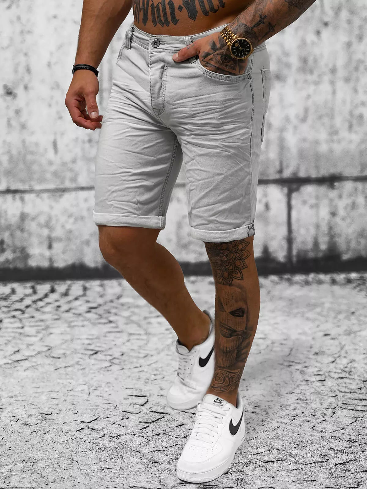 Pelēki džinsa šorti Letter