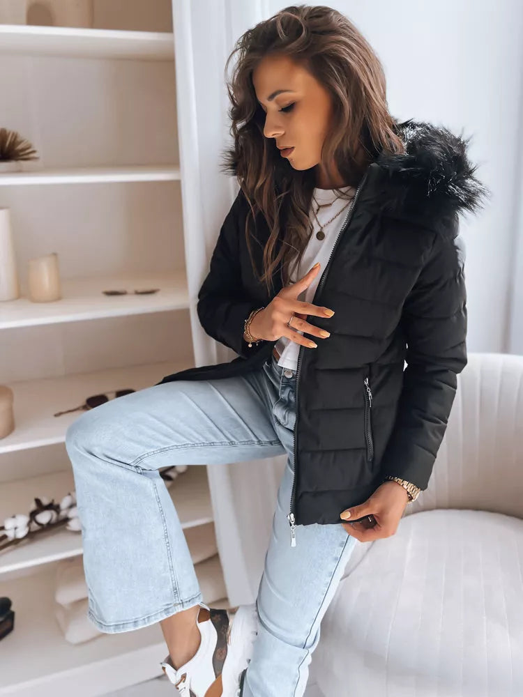 Jaka ar kažokādas kapuci