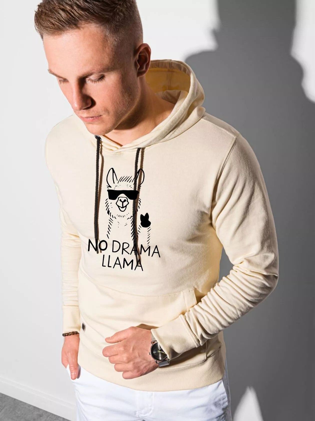 Dzeltens kapučjakas džemperis Bez drāmas Lama 