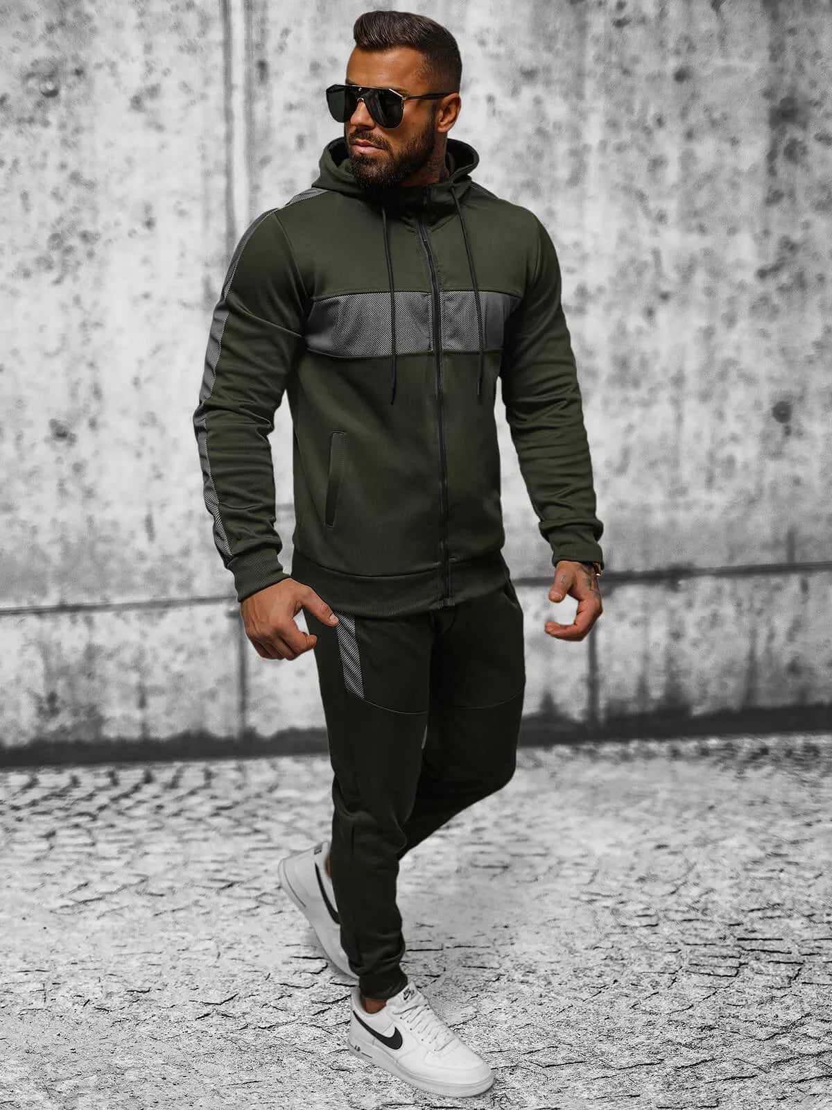 Haki krāsas sporta komplekts Holand