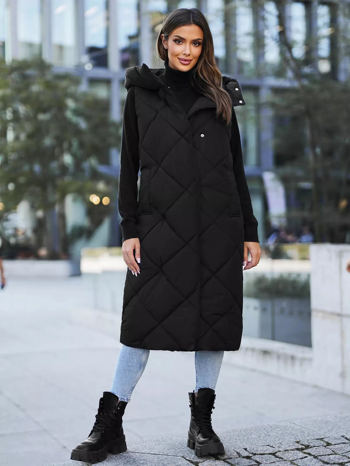 Melna garā veste Kiket