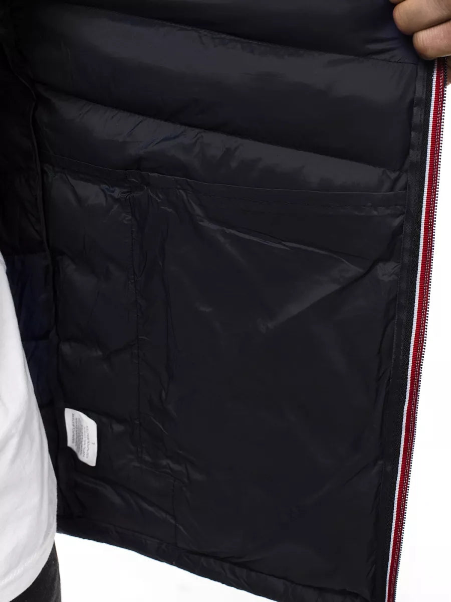 Melna stepēta vīriešu jaka Omir