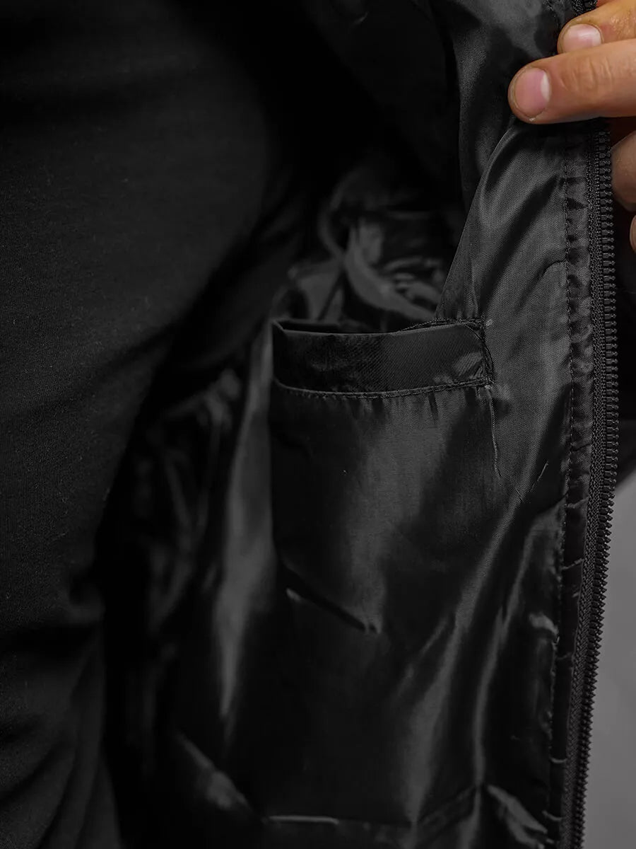 Melna vīriešu jaka ar kapuci Lator