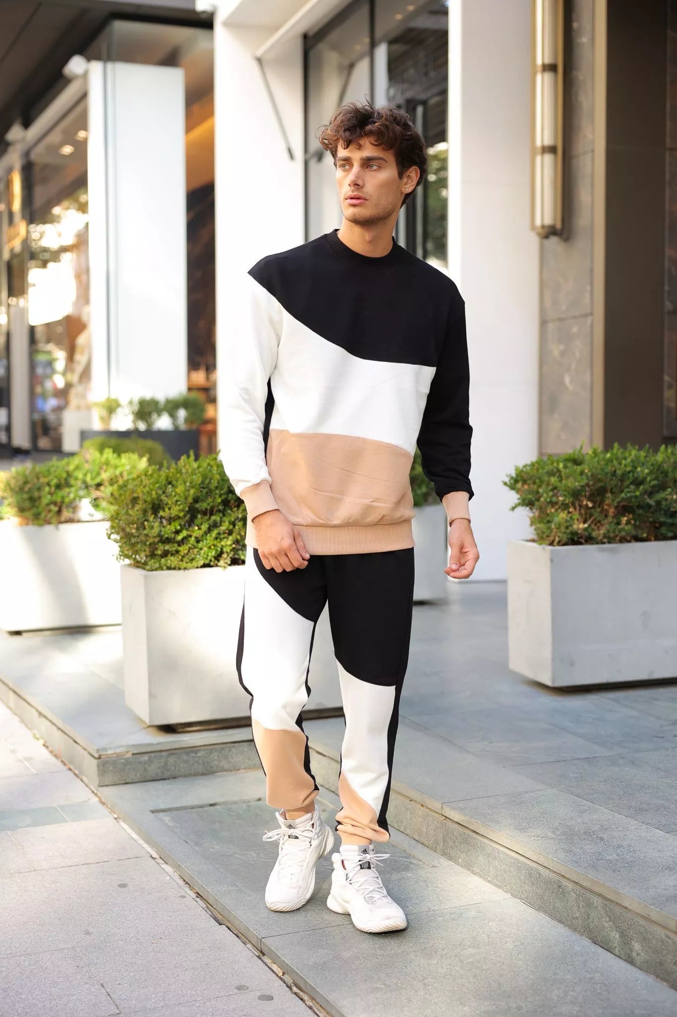 Melns/brūns daudzkrāsains vīriešu komplekts Hipos