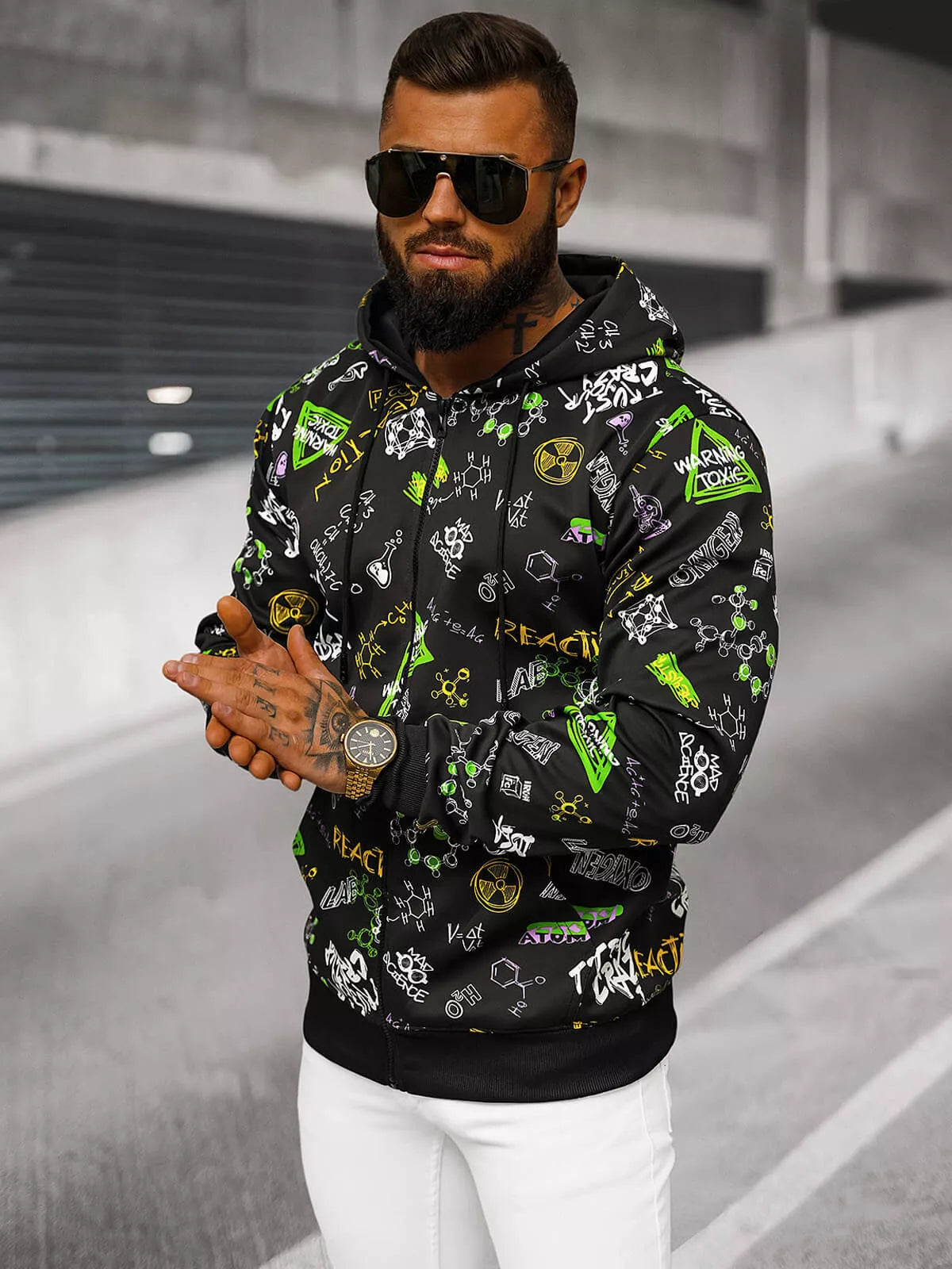 Melns zinātnieka džemperis