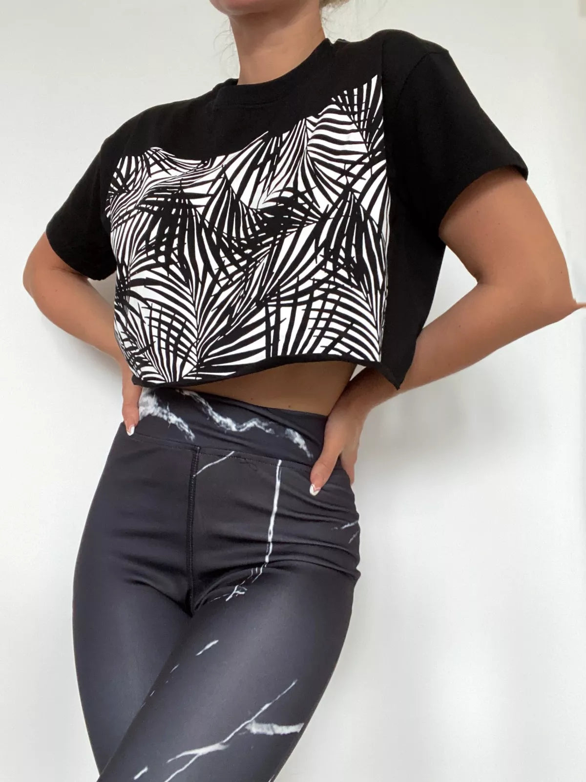 Melns sieviešu sporta komplekts Thunder