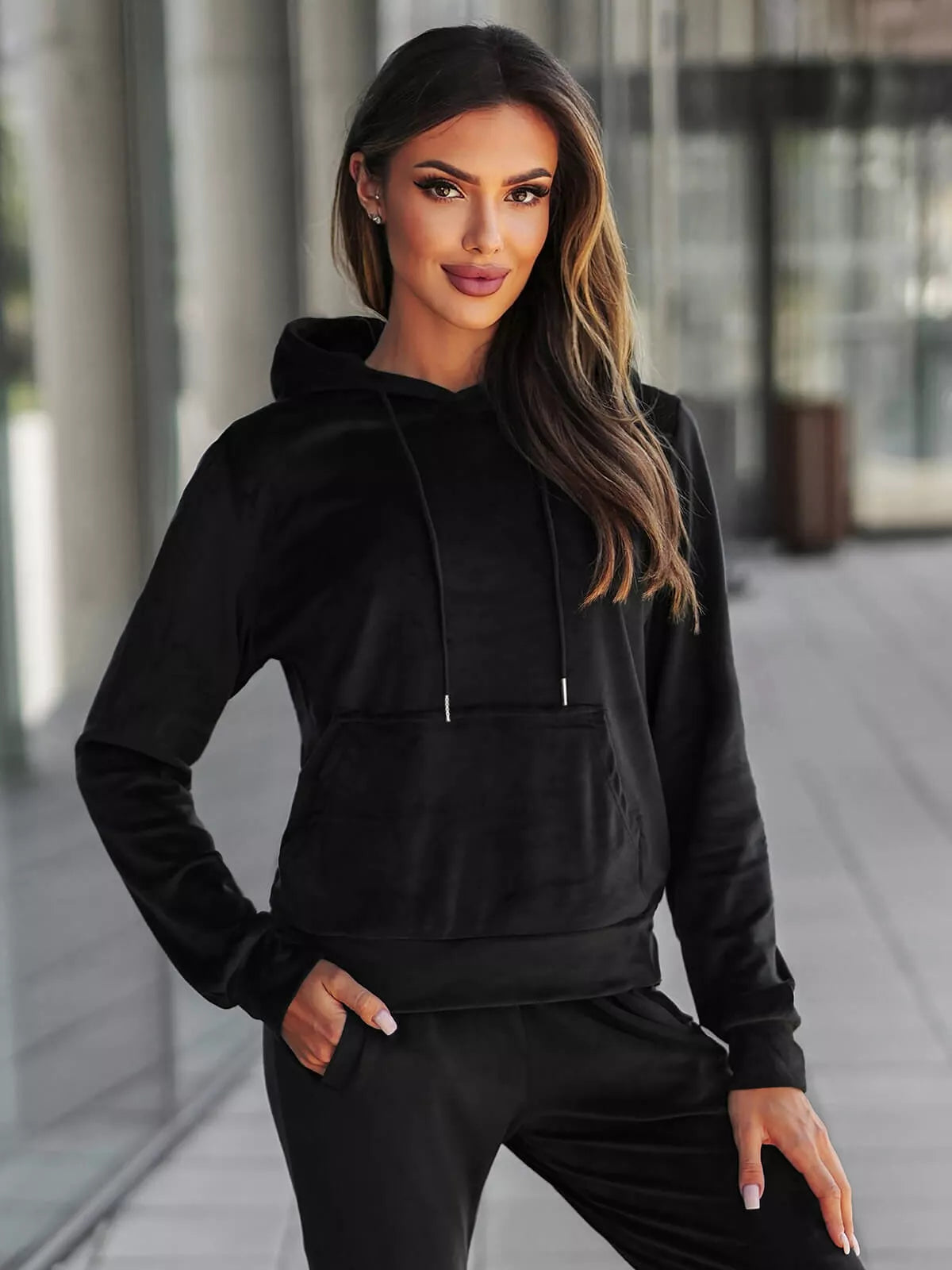 Melns velūra komplekts Peril