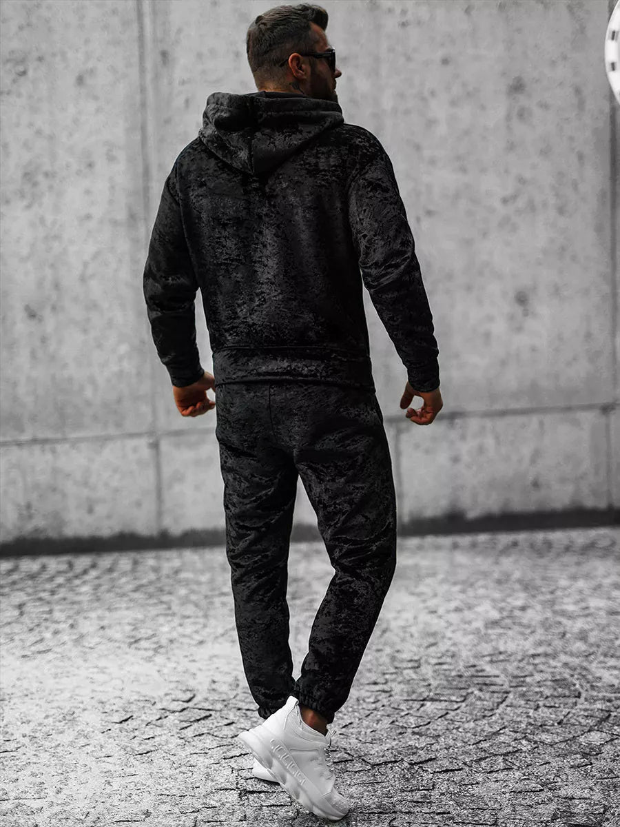 Melns velūra vīriešu komplekts Omilo.