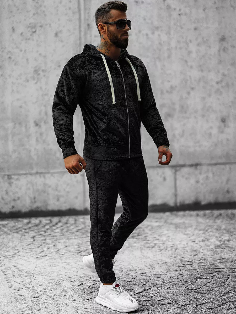 Melns velūra vīriešu komplekts Omilo.