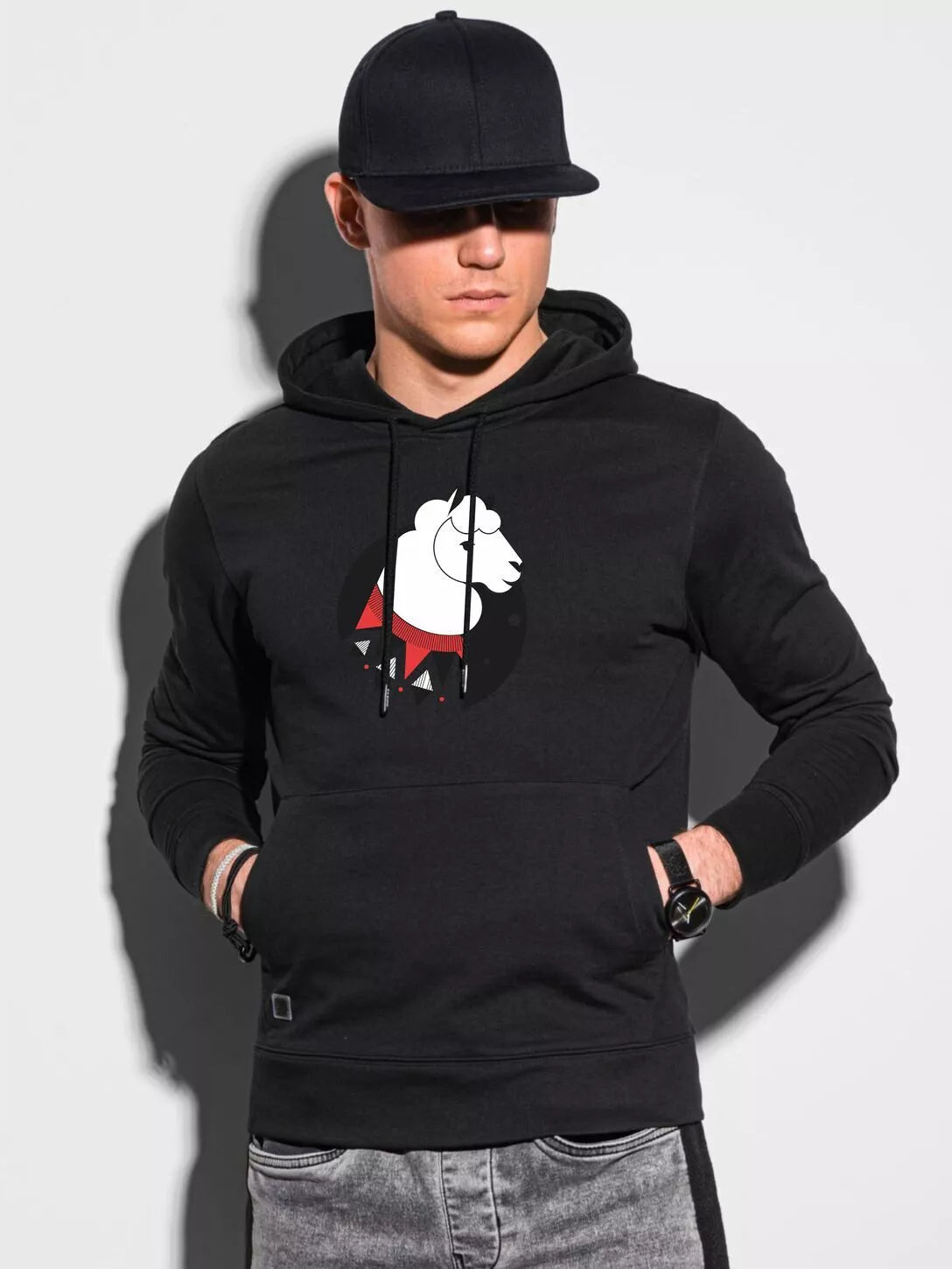 Melns Lama kapučjakas džemperis 