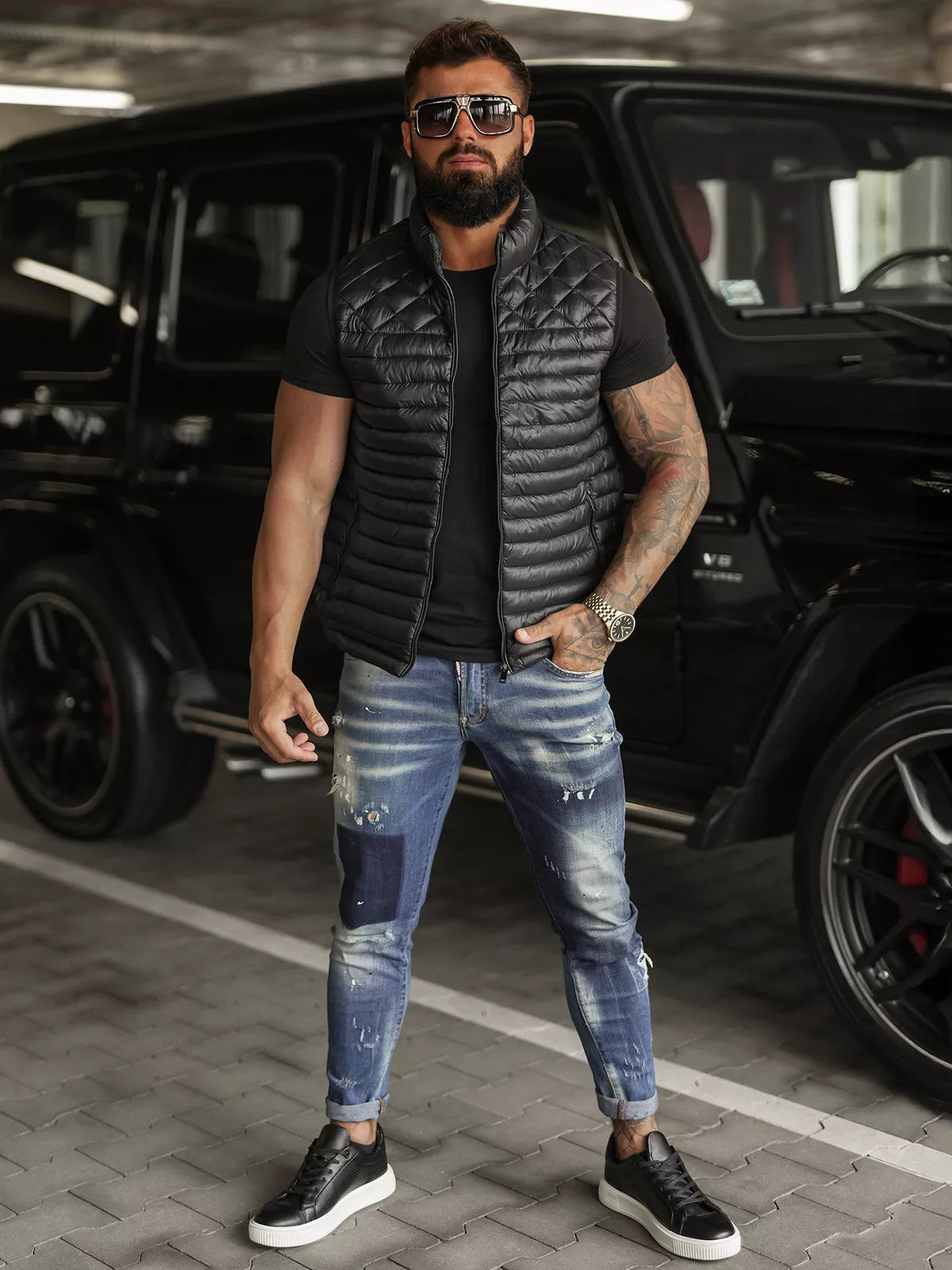 Vīriešu melna veste Kanor