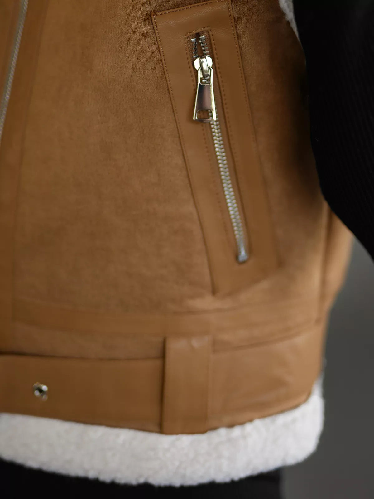 Sieviešu brūna ādas veste Pixel