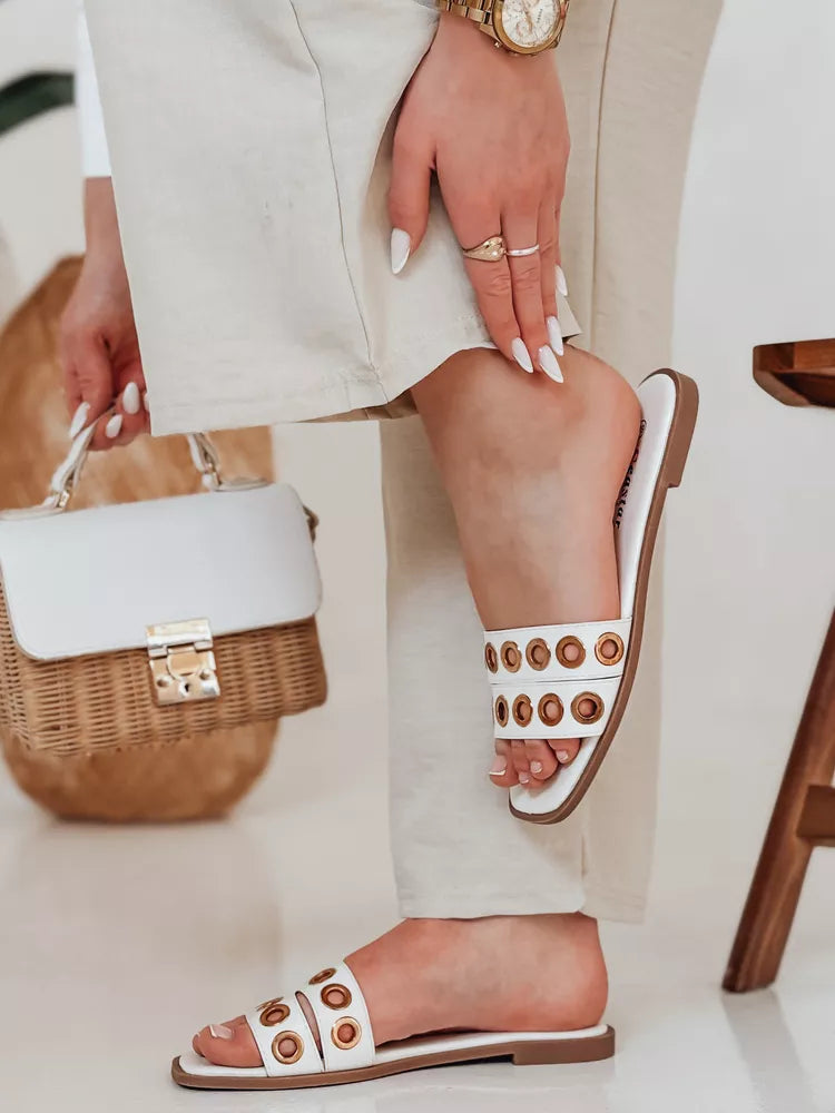 Sieviešu baltas čības Stelsan