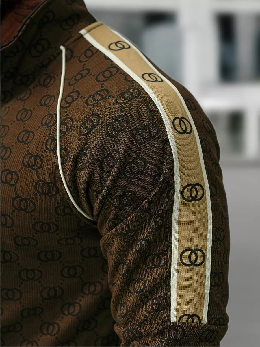 Vīriešu brūns sporta tērps, dizains.