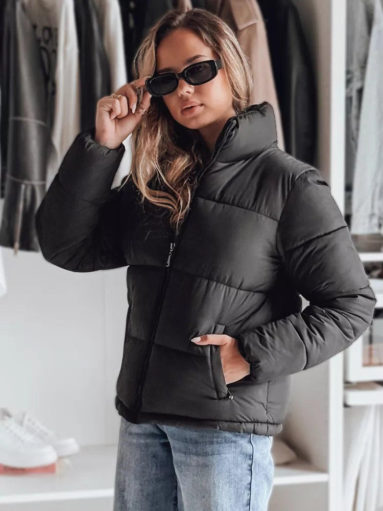 Melna sieviešu jaka Lara