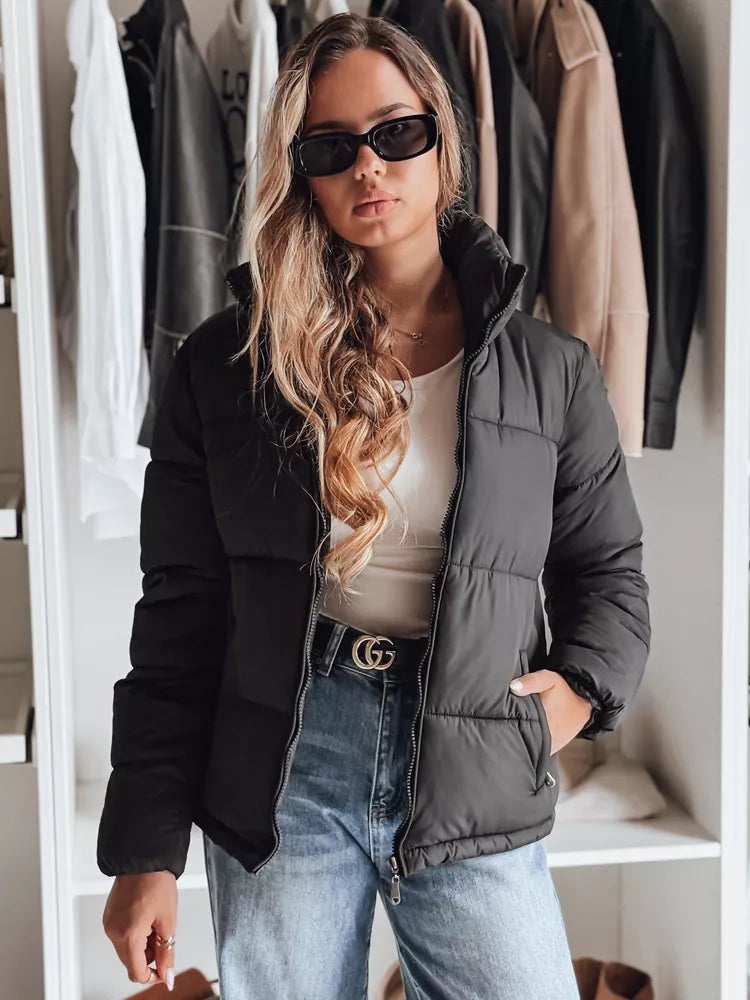 Melna sieviešu jaka Lara