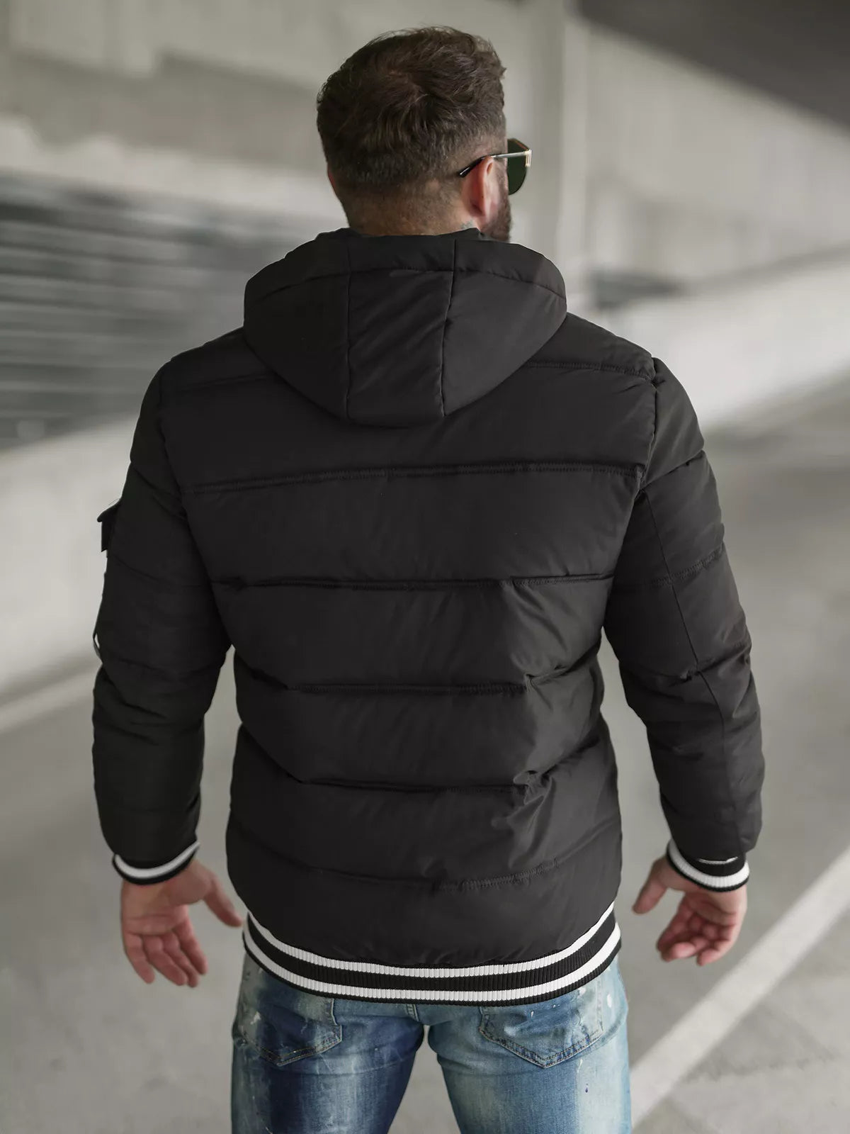 Aibel vīriešu melna stepēta jaka