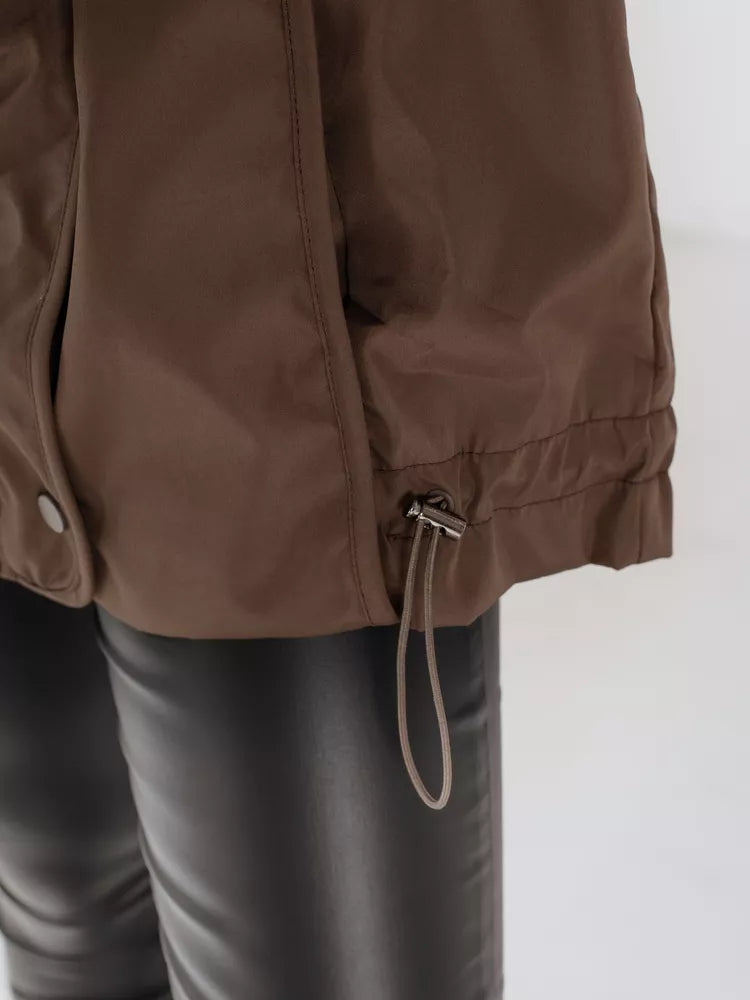 Sieviešu brūna jaka Orland