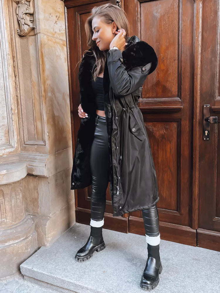 Melna garā sieviešu jaka Harpe